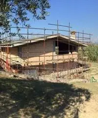 Santa Lucia: Vendita Magazzino in Via Palombarese