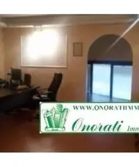 Setteville: Affitto Capannone in Via Nazionale Tiburtina