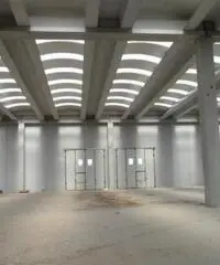 Vendita Capannone in Via Mola Saracena