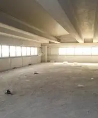 Vendita Capannone in Via Mola Saracena