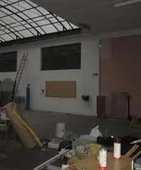 Commerciale in affitto a Collecchio, Lemignano