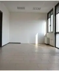 Rif: LS capannone Pilastro - Capannone in Affitto a Langhirano