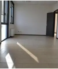 Rif: LS capannone Pilastro - Capannone in Affitto a Langhirano