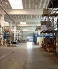 Capannone / Fondo in vendita a Campegine