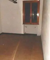 Rif: 818 - PRATICELLO DI GATTATICO, vendesi capannone di circa 700 mq. piu' vano ufficio e servizio