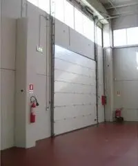 Vendita Capannone in Via Pontina Vendita Capannone in Via Pontina