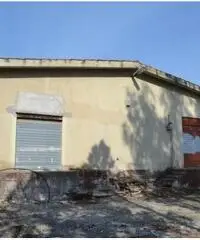 Vendita Capannone in Via Prato della Corte