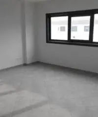 Vendita Capannone in via del Commercio