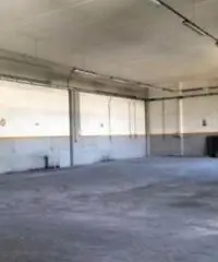 Vendita Capannone in via Isaac Newton