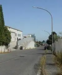 Vendita Capannone in via delle Industria 2