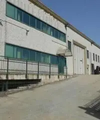 Vendita Capannone in via delle Industria 2