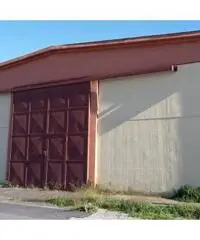 Vendita Capannone in via braccianese claudia km 18,700