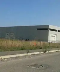 Vendita Capannone in Via Fontanella del Solco