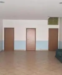 Vendita Laboratorio in Via Fontana delle Rose, 21