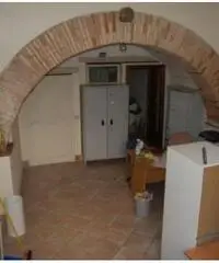 Vendita Magazzino in via Giuseppe Garibaldi