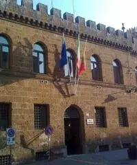 Vendita Magazzino in Via Agillina
