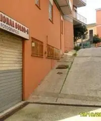 Vendita Magazzino in via colabona