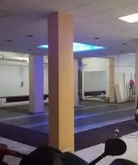 Vendita Magazzino in Via XXV Aprile