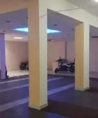 Vendita Magazzino in Via XXV Aprile