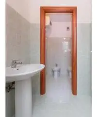 Vendita Magazzino in Via degli Olmetti