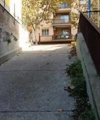 Vendita Magazzino in Viale Guido Baccelli