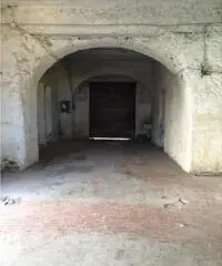 Vendita Magazzino in Via Emilia Romagna