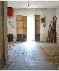 Vendita Magazzino in Via Pietro Nenni