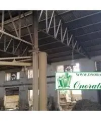 Villa Adriana: Affitto Capannone in Via Maremmana Inferiore