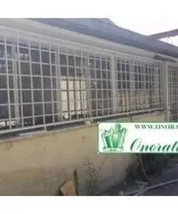 Villa Adriana: Affitto Capannone in Via Maremmana Inferiore