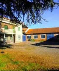 Rif: 3566 - Capannone in Affitto a Salassa