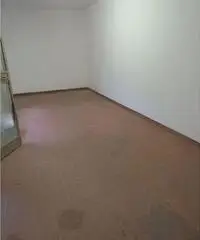 deposito magazzino Via F.Dormisch 111-16