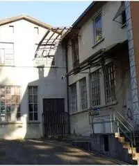 21531028-41 - Villa + capannone