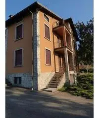 21531028-41 - Villa + capannone