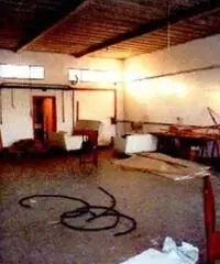 Vendita laboratorio mq. 50 - Zona Sandon Vendita laboratorio mq. 50 - Zona Sandon