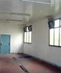 SALONCINO-DEPOSITI CON IMPIANTI