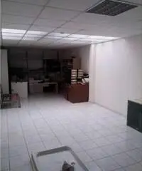 Affitto Capannone in via del commercio, 1/a