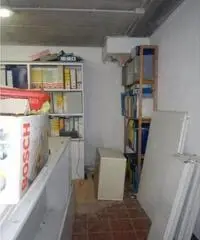 Vendita Magazzino in Via C. Colombo