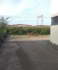 Affitto Capannone in Via Serra , 22