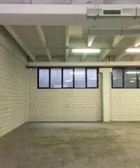 Affitto Magazzino in Via Terranova