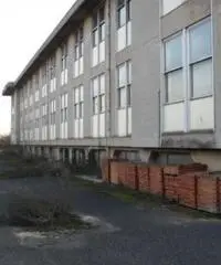 Capannone in Vendita a Brescia Capannone in Vendita a Brescia