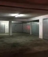 Vendita Magazzino in Via Modena