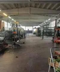 Affitto Capannone in Via Mara, 5