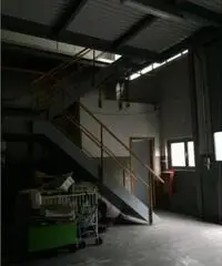 Verzago: Vendita Capannone in Via del Dosso