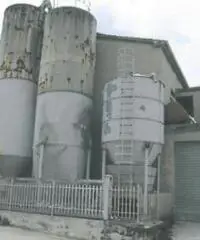 Vendita Laboratorio in Via Curi