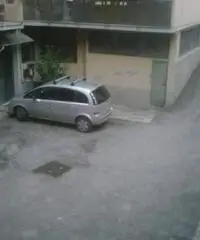 San Giusto A Signano: Vendita Laboratorio in Via Scandicci Alto