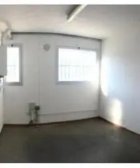 Affitto Capannone in VIA PARRI