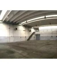 Affitto Capannone in VIA PARRI