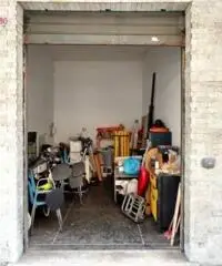 Rif: 21711222-3 - NUOVO SUL MERCATO - LOCALI COMMERCIALI ADIACENTI