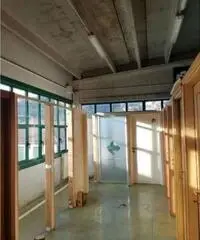 Vendita Capannone in strada provinciale per novano