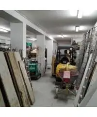 Vendita capannone mq. 450 - Zona Molassana Vendita capannone mq. 450 - Zona Molassana